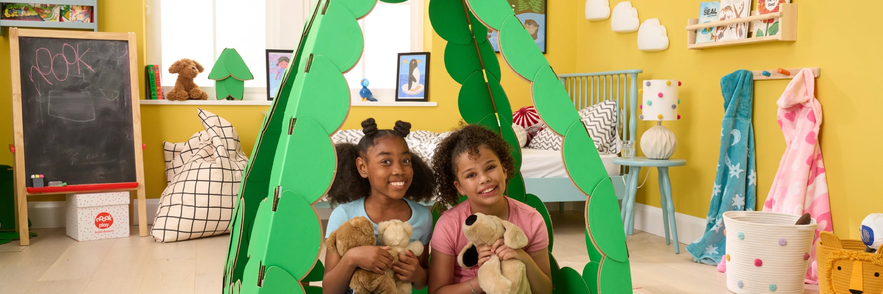 Tea House build made with noook play® discs, showing a cosy, imaginative structure for creative play