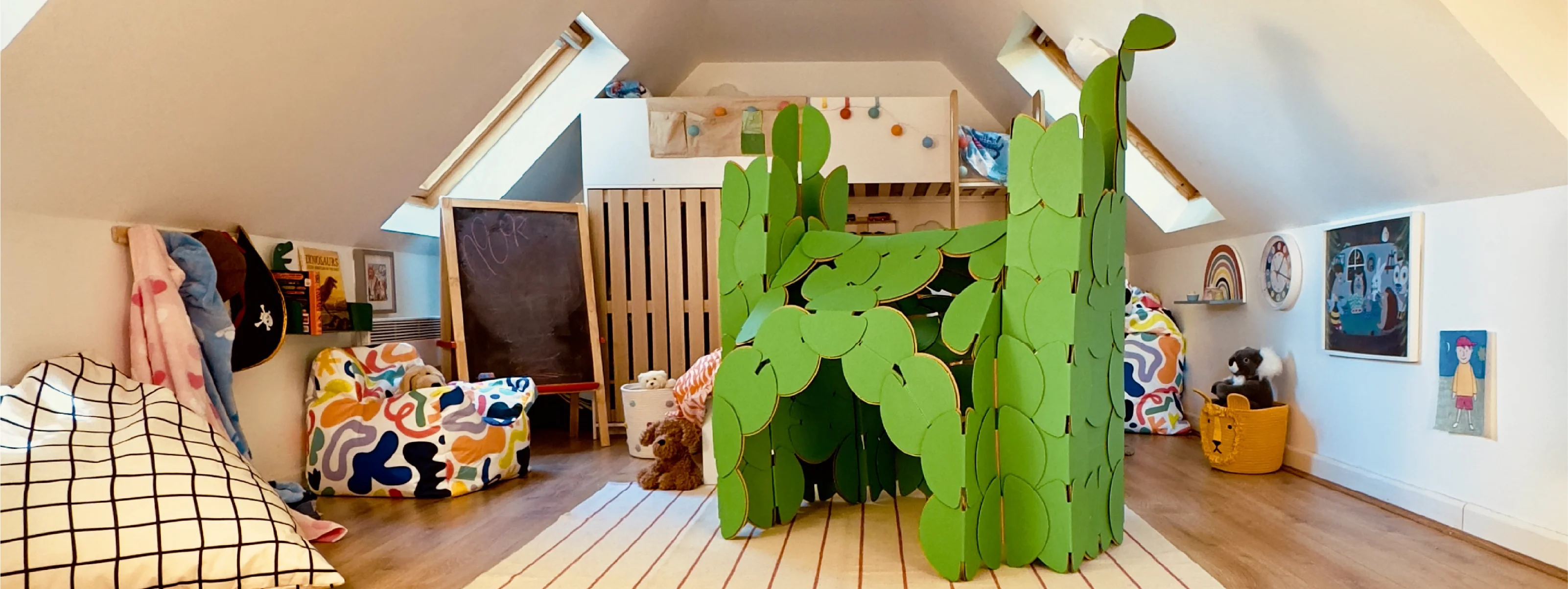 The Castle den sits in a kid's bedroom. Made with 123 noook® discs.